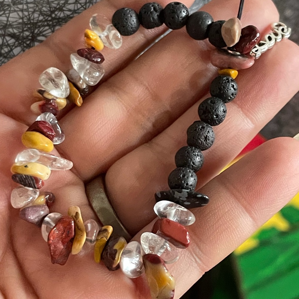 Gemstone bead bracelet